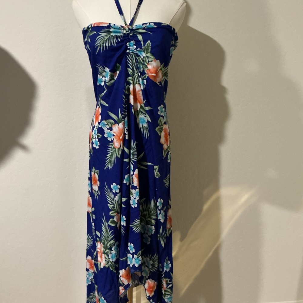 New with tags Sunny Island Hawaii Blue floral halter neck midi dress